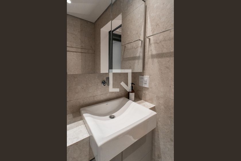 Apartamento à Venda - Cambuí, 1 Quarto,  60 m2 em , Campinas - sp | SoloBR