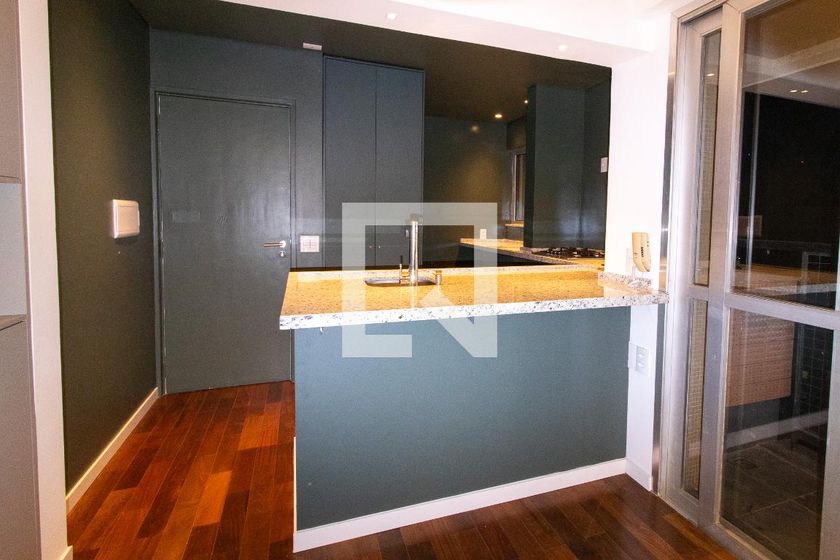 Apartamento à Venda - Cambuí, 1 Quarto,  60 m2 em , Campinas - sp | SoloBR