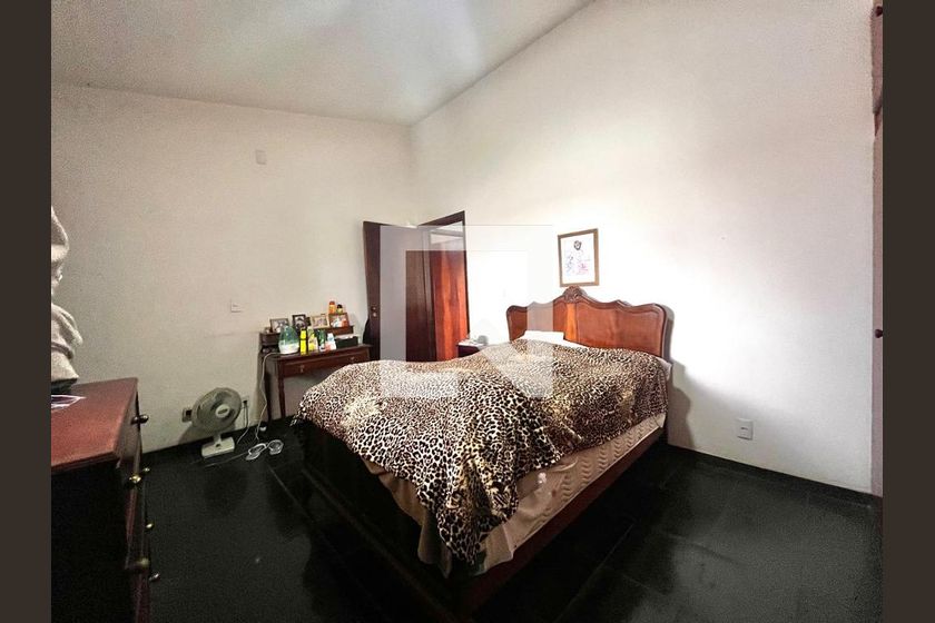 Casa à Venda - Nova Campinas, 4 Quartos,  264 m2 em , Campinas - sp | SoloBR