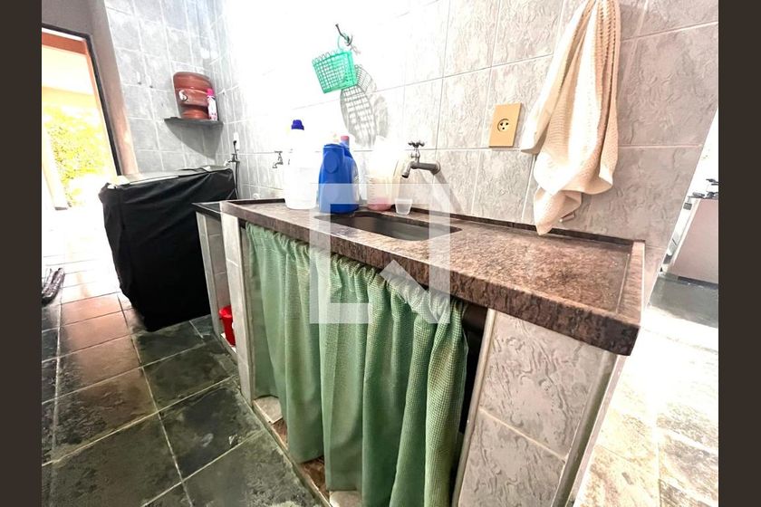 Casa à Venda - Nova Campinas, 4 Quartos,  264 m2 em , Campinas - sp | SoloBR