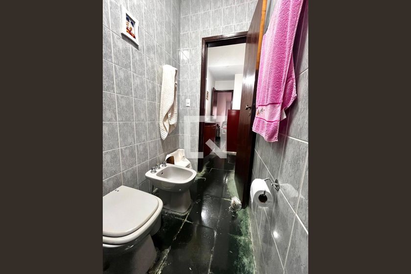 Casa à Venda - Nova Campinas, 4 Quartos,  264 m2 em , Campinas - sp | SoloBR