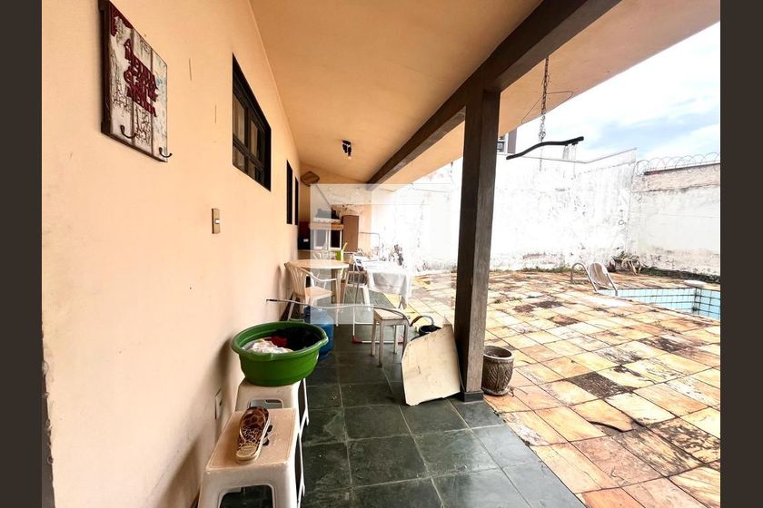 Casa à Venda - Nova Campinas, 4 Quartos,  264 m2 em , Campinas - sp | SoloBR