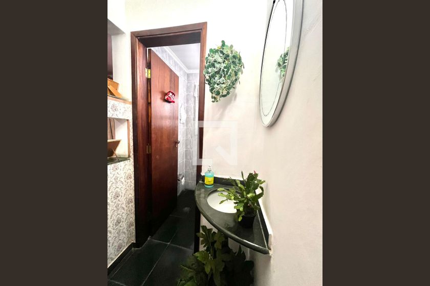 Casa à Venda - Nova Campinas, 4 Quartos,  264 m2 em , Campinas - sp | SoloBR