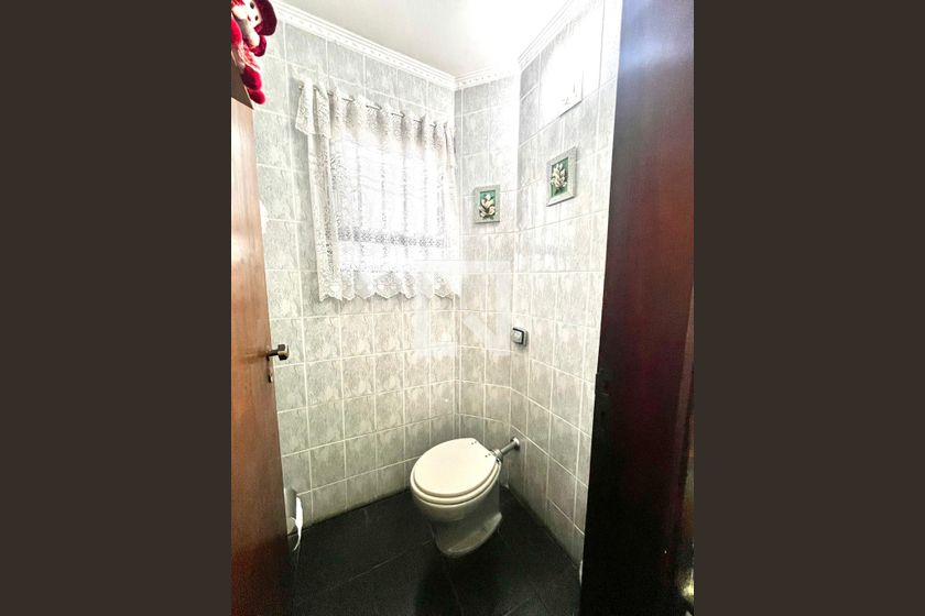 Casa à Venda - Nova Campinas, 4 Quartos,  264 m2 em , Campinas - sp | SoloBR