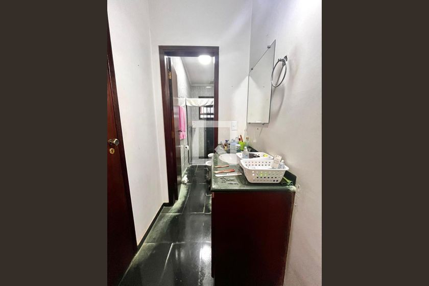 Casa à Venda - Nova Campinas, 4 Quartos,  264 m2 em , Campinas - sp | SoloBR