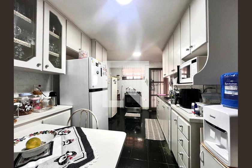 Casa à Venda - Nova Campinas, 4 Quartos,  264 m2 em , Campinas - sp | SoloBR