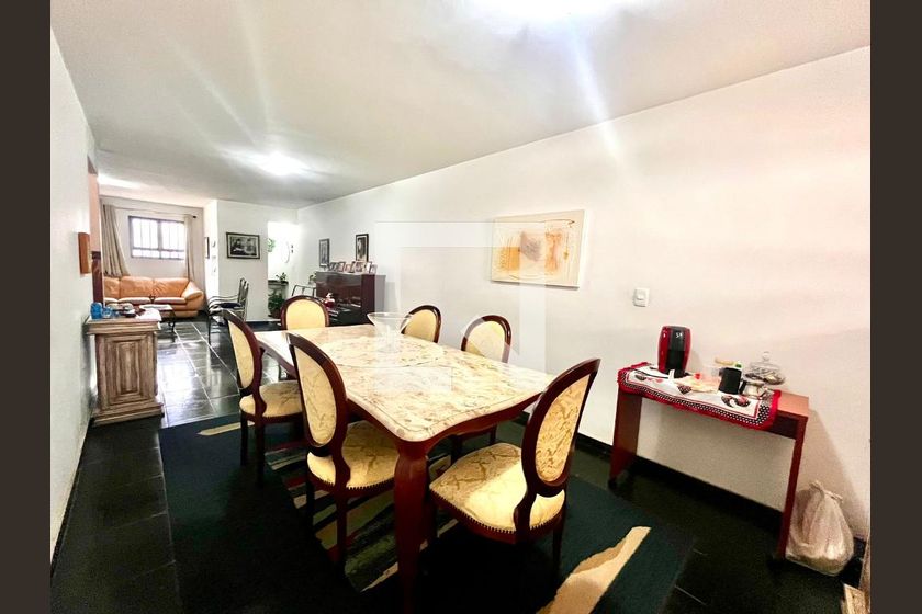 Casa à Venda - Nova Campinas, 4 Quartos,  264 m2 em , Campinas - sp | SoloBR