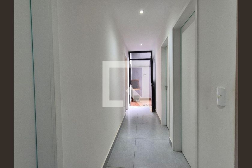 Casa, 3 quartos, 220 m² - Foto 37