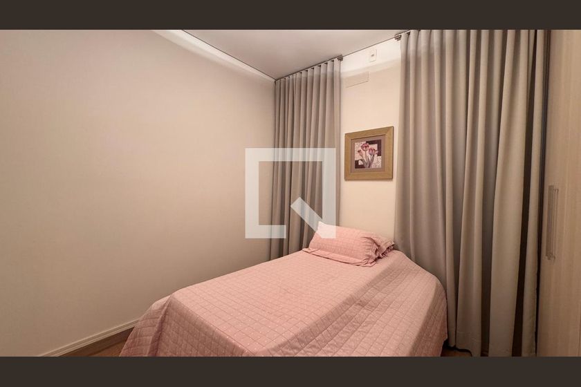 Casa à Venda - Swiss Park, 3 Quartos,  207 m2 em , Campinas - sp | SoloBR