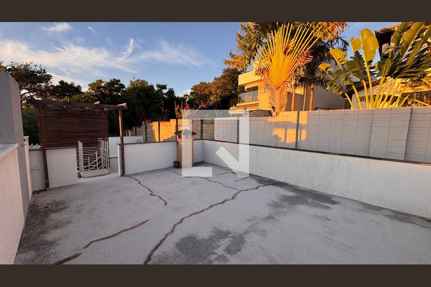 Casa à Venda - Swiss Park, 3 Quartos,  207 m2 em , Campinas - sp | SoloBR