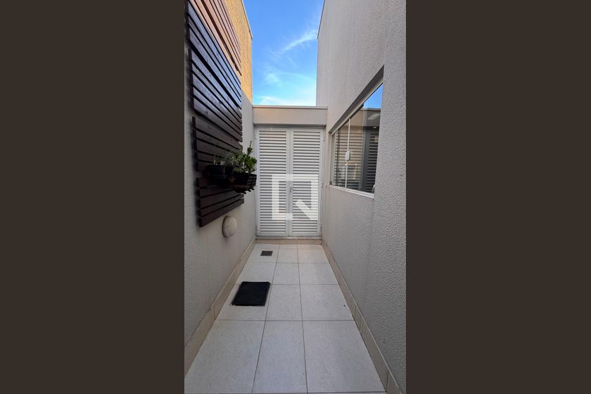 Casa à Venda - Swiss Park, 3 Quartos,  207 m2 em , Campinas - sp | SoloBR