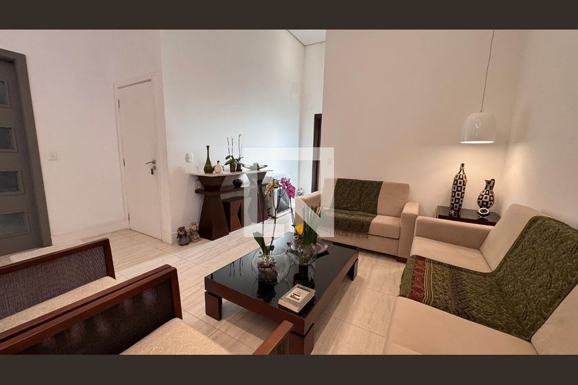 Casa à Venda - Swiss Park, 3 Quartos,  207 m2 em , Campinas - sp | SoloBR
