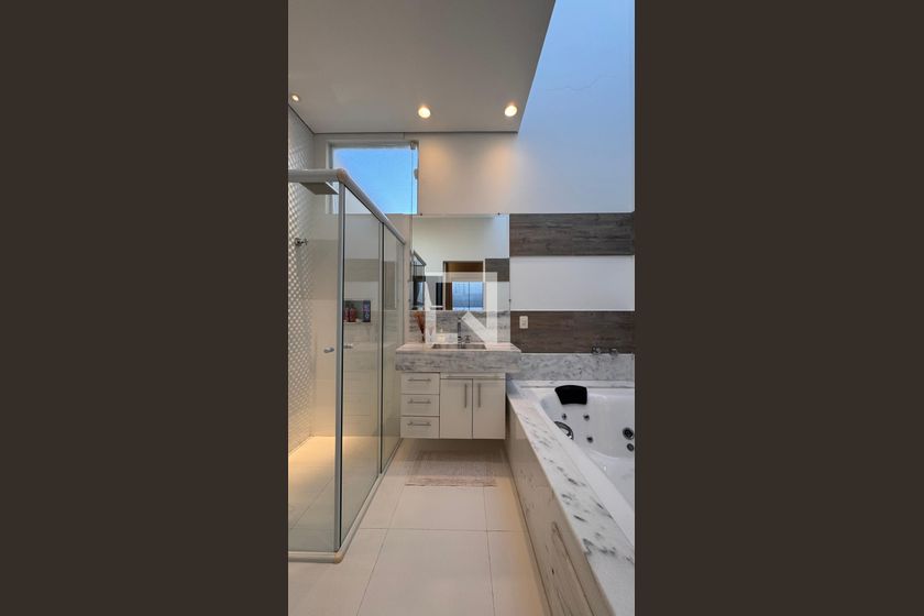 Casa à Venda - Swiss Park, 3 Quartos,  207 m2 em , Campinas - sp | SoloBR