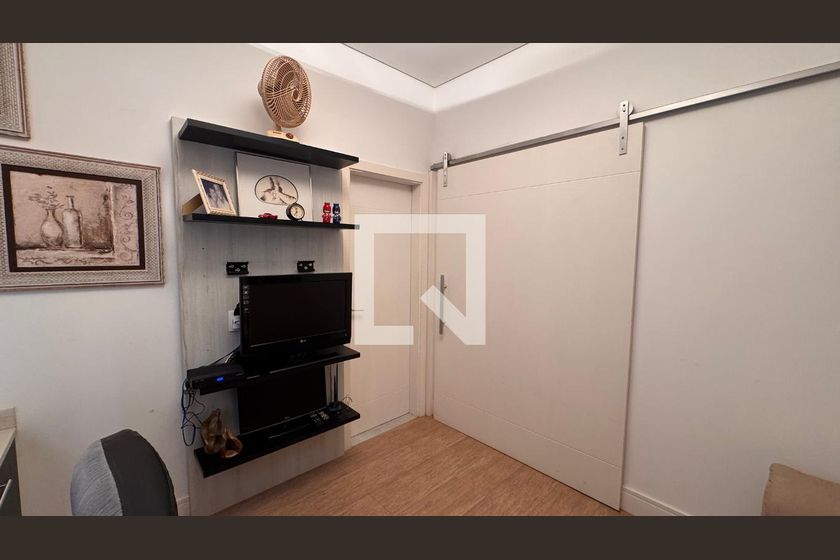 Casa à Venda - Swiss Park, 3 Quartos,  207 m2 em , Campinas - sp | SoloBR