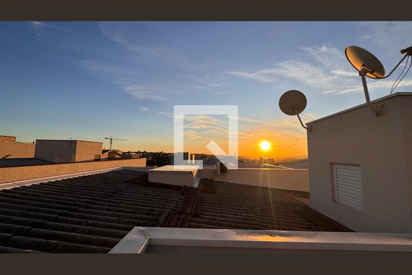 Casa à Venda - Swiss Park, 3 Quartos,  207 m2 em , Campinas - sp | SoloBR