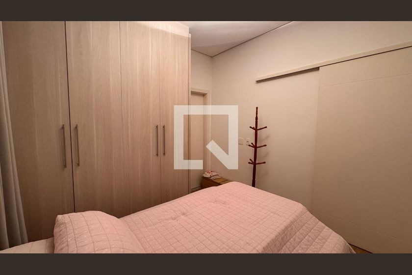 Casa à Venda - Swiss Park, 3 Quartos,  207 m2 em , Campinas - sp | SoloBR