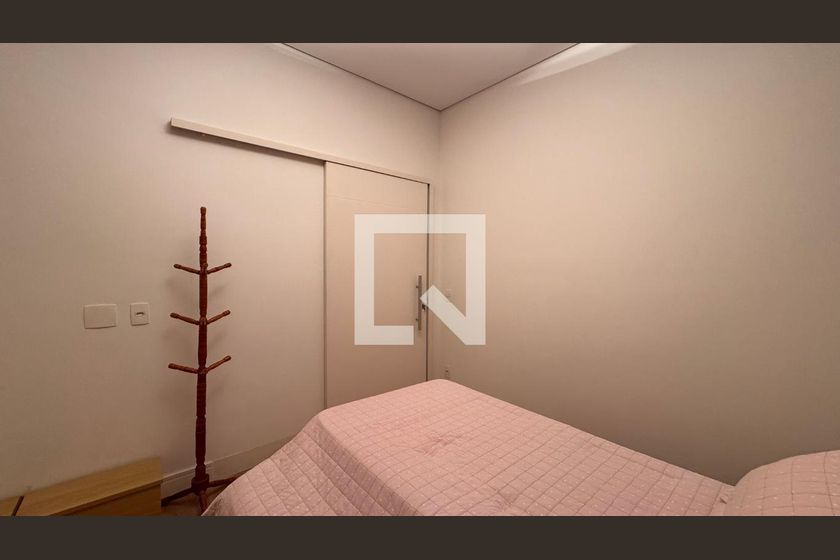 Casa à Venda - Swiss Park, 3 Quartos,  207 m2 em , Campinas - sp | SoloBR