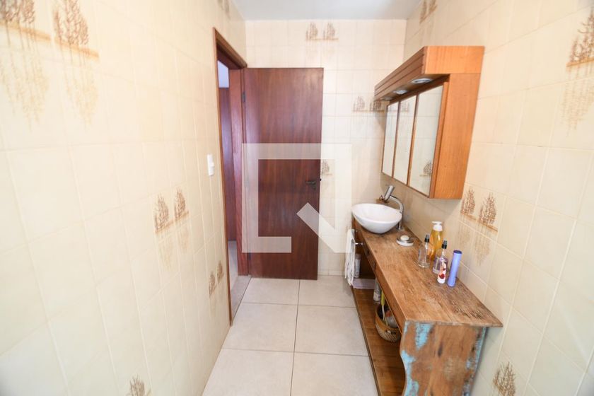 Casa à Venda - Barão Geraldo - Centro, 4 Quartos,  340 m2 em , Campinas - sp | SoloBR