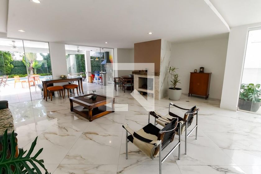 Casa, 7 quartos, 800 m² - Foto 1