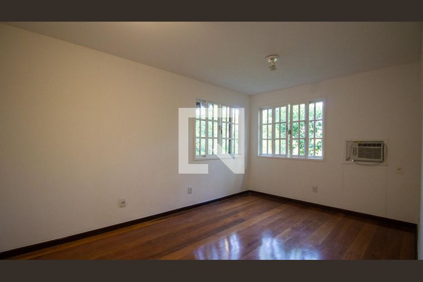 Casa, 4 quartos, 280 m² - Foto 39