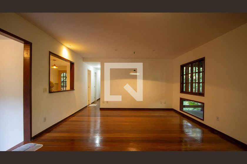 Casa, 4 quartos, 280 m² - Foto 3