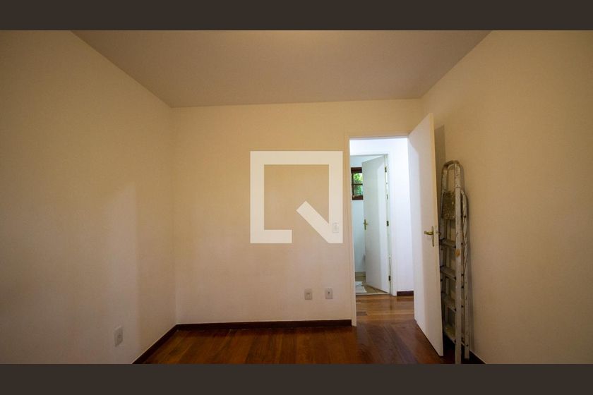 Casa, 4 quartos, 280 m² - Foto 37