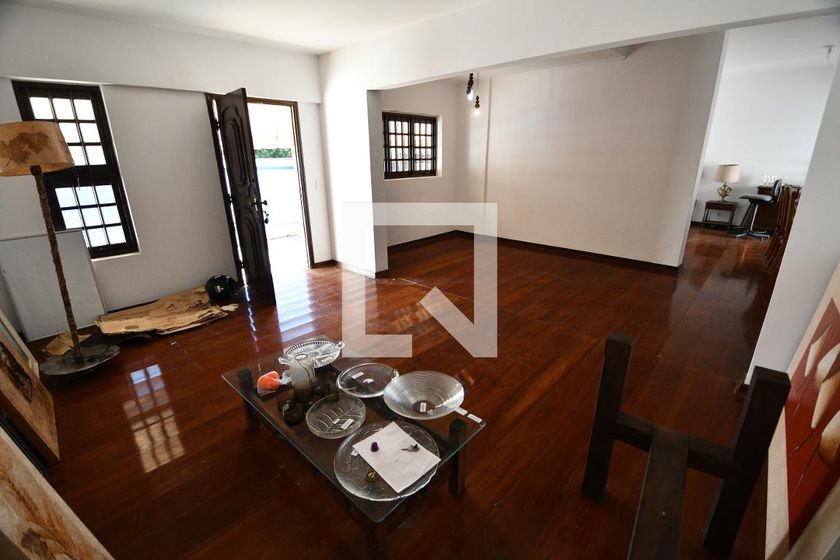 Casa à Venda - Taquaral, 7 Quartos,  390 m2 em , Campinas - sp | SoloBR