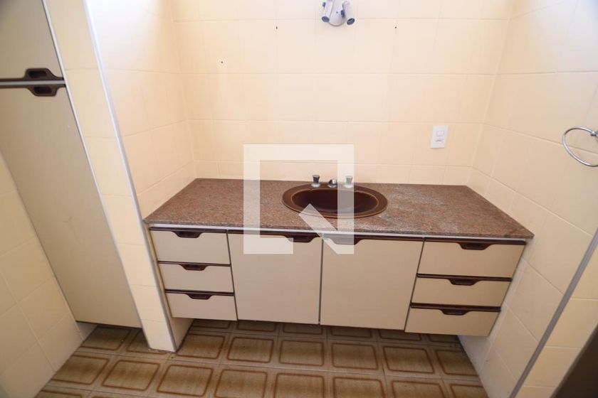 Casa à Venda - Taquaral, 7 Quartos,  390 m2 em , Campinas - sp | SoloBR