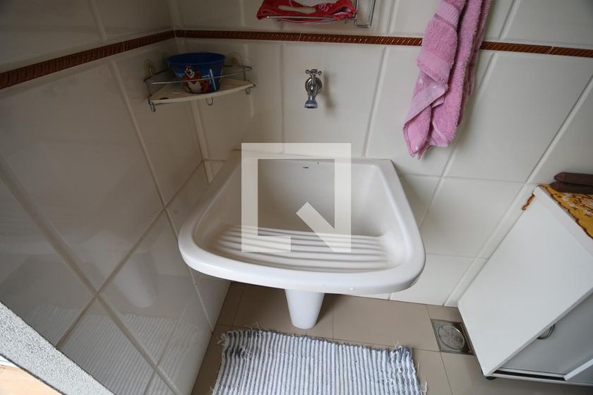 Casa à Venda - Mansões Santo Antônio, 3 Quartos,  260 m2 em , Campinas - sp | SoloBR