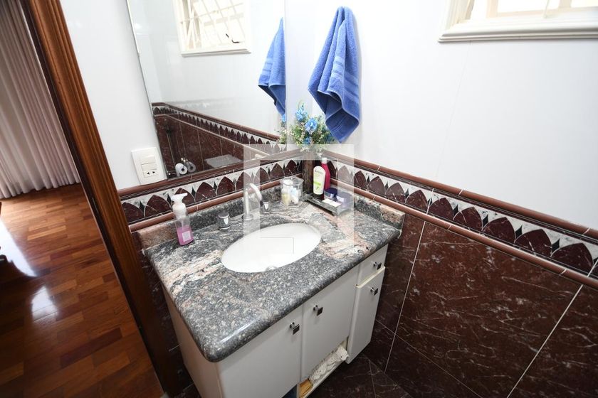 Casa à Venda - Mansões Santo Antônio, 3 Quartos,  260 m2 em , Campinas - sp | SoloBR