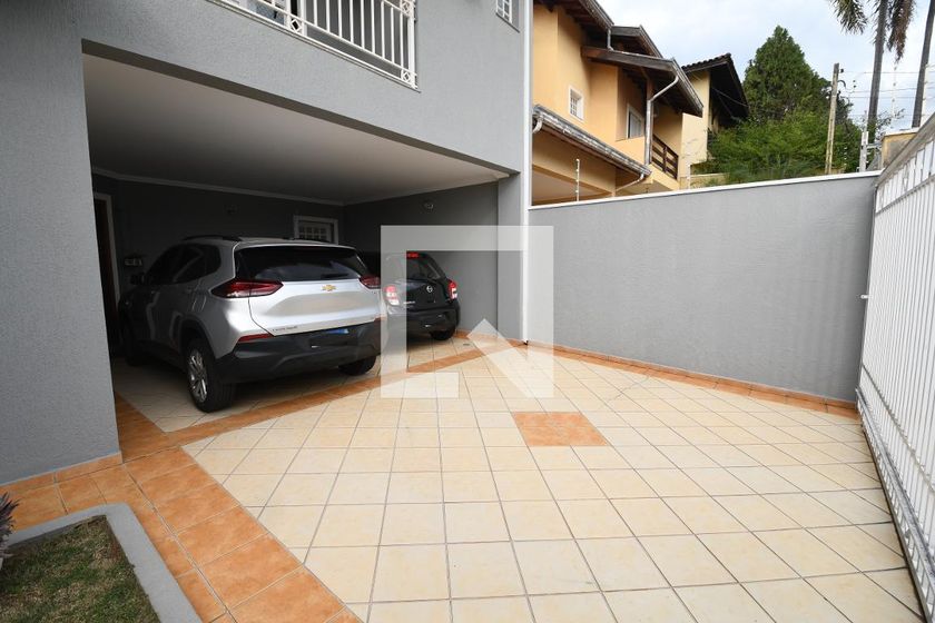 Casa à Venda - Mansões Santo Antônio, 3 Quartos,  260 m2 em , Campinas - sp | SoloBR