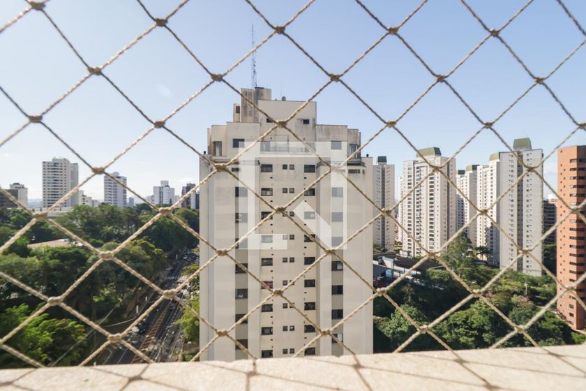 Apartamento, 3 quartos, 245 m² - Foto 95