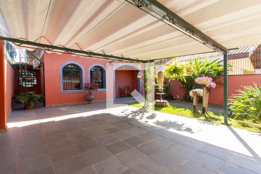 Casa à Venda - Jardim Flamboyant, 3 Quartos,  280 m2 em , Campinas - sp | SoloBR
