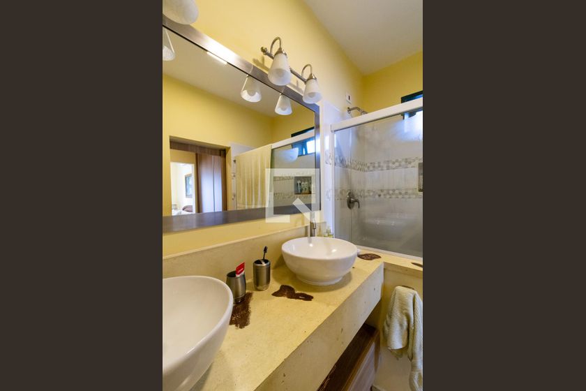 Casa à Venda - Jardim Flamboyant, 3 Quartos,  280 m2 em , Campinas - sp | SoloBR