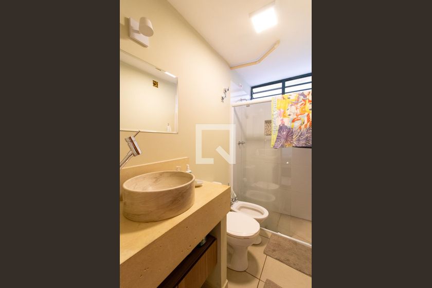 Casa à Venda - Jardim Flamboyant, 3 Quartos,  280 m2 em , Campinas - sp | SoloBR