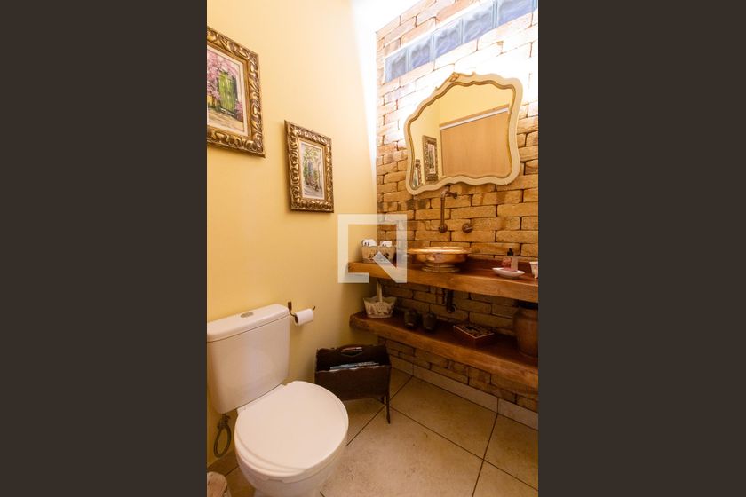Casa à Venda - Jardim Flamboyant, 3 Quartos,  280 m2 em , Campinas - sp | SoloBR