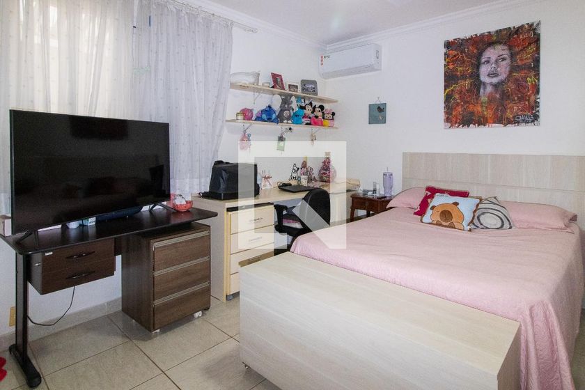 Casa à Venda - Jardim Flamboyant, 3 Quartos,  470 m2 em , Campinas - sp | SoloBR