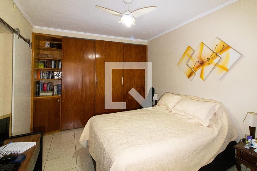 Casa à Venda - Jardim Flamboyant, 3 Quartos,  470 m2 em , Campinas - sp | SoloBR