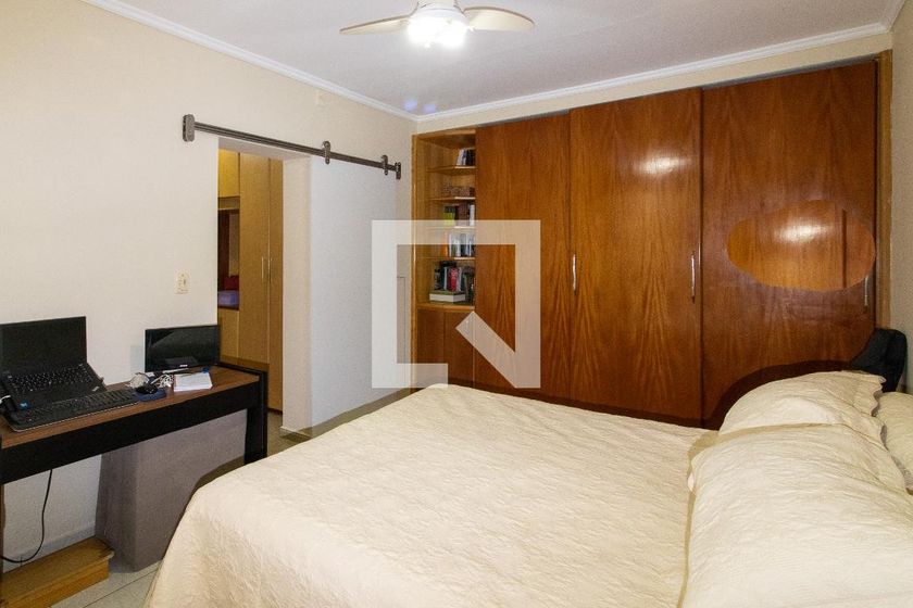 Casa à Venda - Jardim Flamboyant, 3 Quartos,  470 m2 em , Campinas - sp | SoloBR