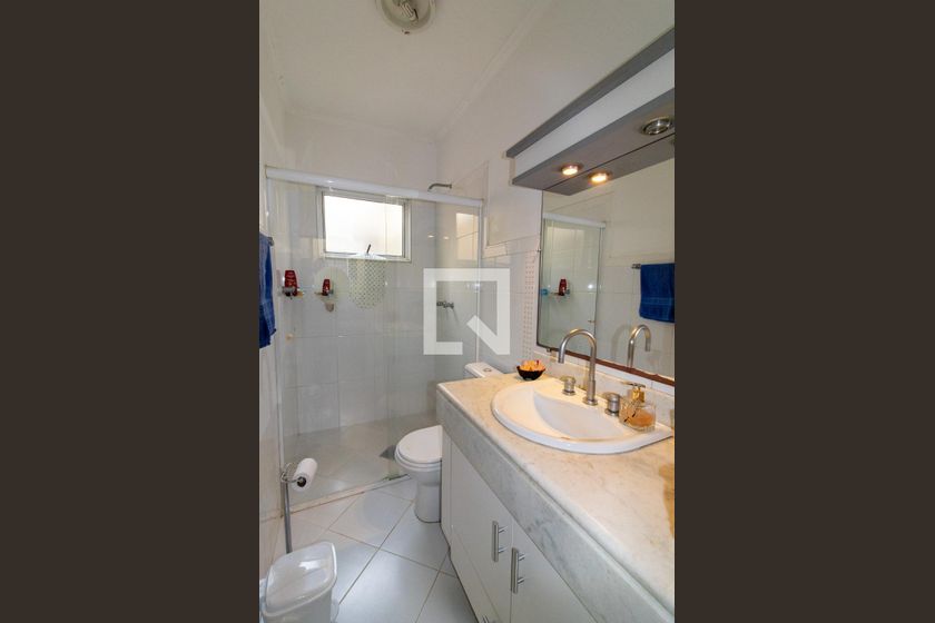 Casa à Venda - Jardim Flamboyant, 3 Quartos,  470 m2 em , Campinas - sp | SoloBR