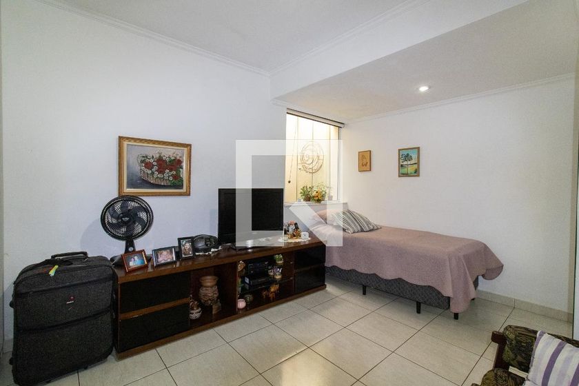 Casa à Venda - Jardim Flamboyant, 3 Quartos,  470 m2 em , Campinas - sp | SoloBR