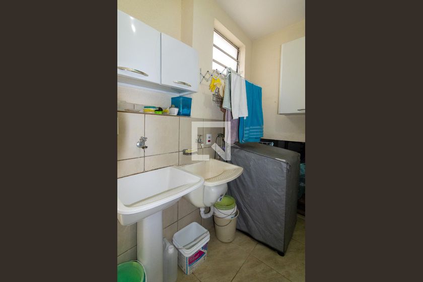Casa à Venda - Jardim Flamboyant, 3 Quartos,  470 m2 em , Campinas - sp | SoloBR