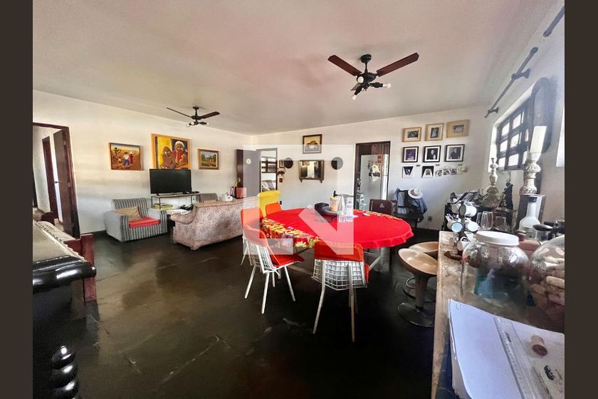 Casa à Venda - Barão Geraldo - Centro, 4 Quartos,  1710 m2 em , Campinas - sp | SoloBR