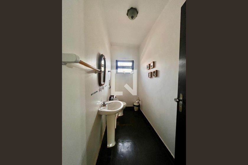 Casa à Venda - Barão Geraldo - Centro, 4 Quartos,  1710 m2 em , Campinas - sp | SoloBR