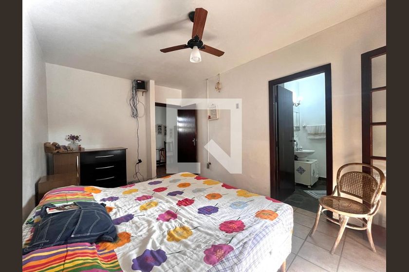 Casa à Venda - Barão Geraldo - Centro, 4 Quartos,  1710 m2 em , Campinas - sp | SoloBR