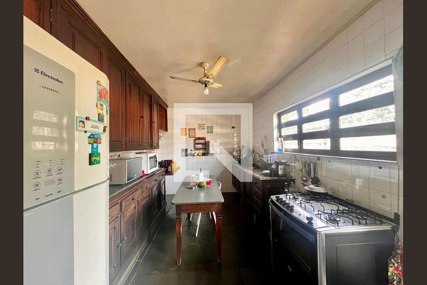 Casa à Venda - Barão Geraldo - Centro, 4 Quartos,  1710 m2 em , Campinas - sp | SoloBR