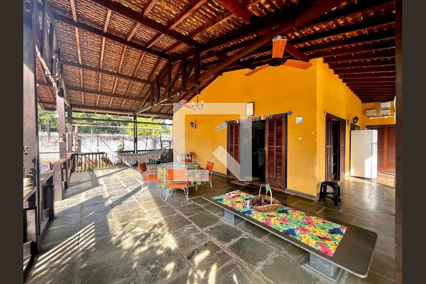 Casa à Venda - Barão Geraldo - Centro, 4 Quartos,  1710 m2 em , Campinas - sp | SoloBR