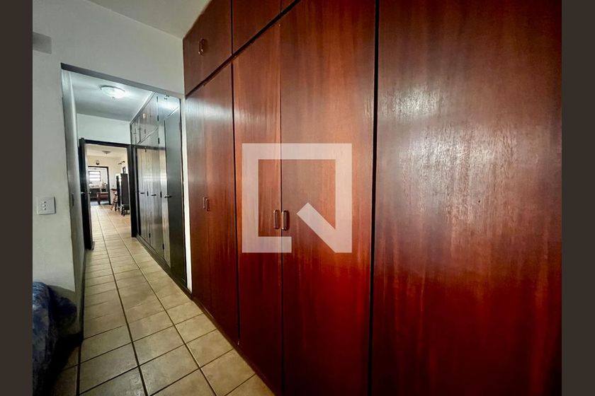 Casa à Venda - Barão Geraldo - Centro, 4 Quartos,  1710 m2 em , Campinas - sp | SoloBR