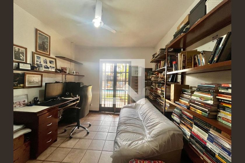 Casa à Venda - Barão Geraldo - Centro, 4 Quartos,  1710 m2 em , Campinas - sp | SoloBR
