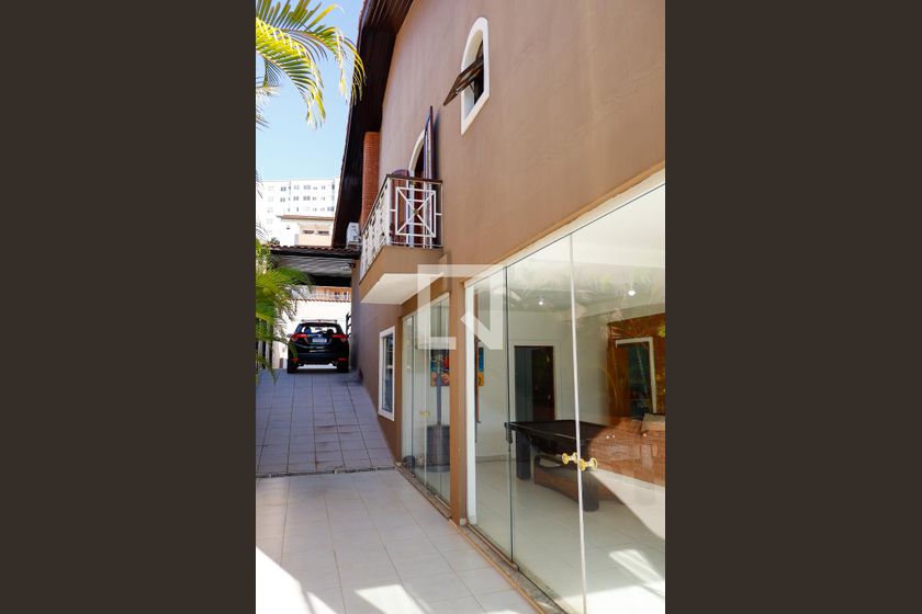 Casa, 3 quartos, 375 m² - Foto 117